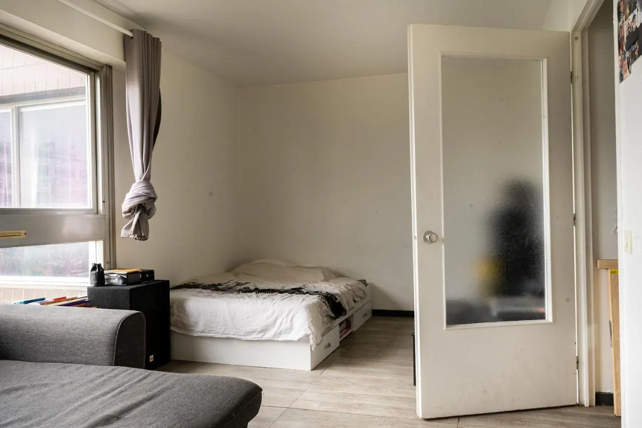 Apartment Studio Spacieux Et Calme + Parking Souterrain Paris